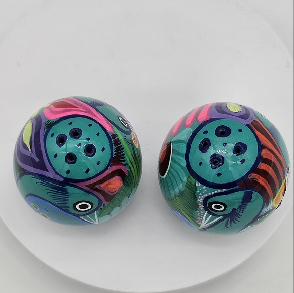 Talavera Salt And Pepper Shakers Hand Made In Mexico Peacock Colorful Blue Green - Picture 2 of 7